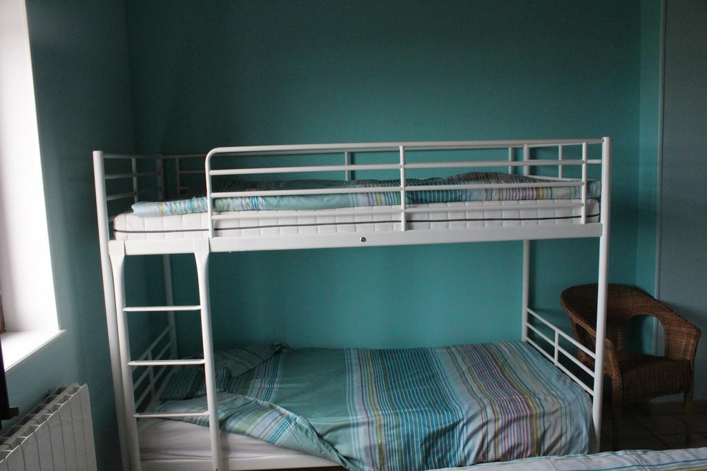 Ferme De La Corbette Bed & Breakfast Клуни Стая снимка