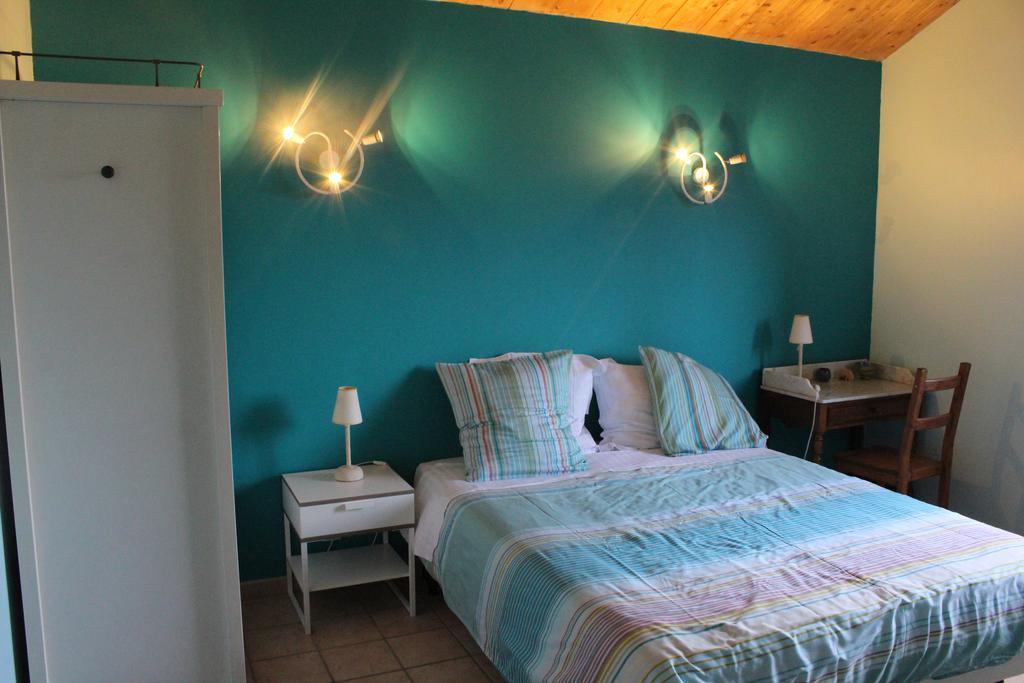 Ferme De La Corbette Bed & Breakfast Клуни Екстериор снимка